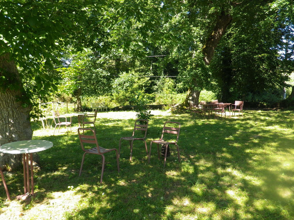 Chambres et Table d'Hôtes Manoir Capcazal de Pachïou Mimbaste Extérieur photo